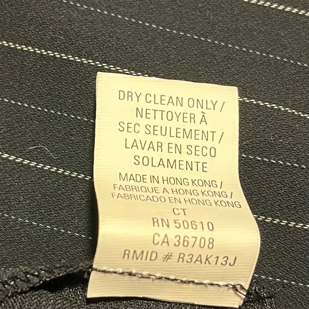 ANNE KLEIN - Pant Suit. Black Pinstripe Blazer and Pants. - Picture 13 of 15